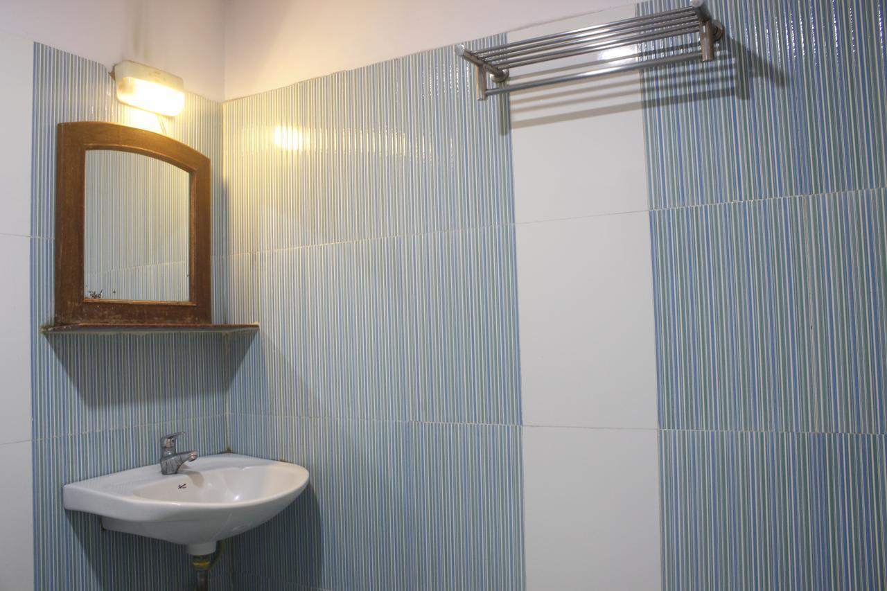 Hotel Chandra'S Visakhapatnam Dış mekan fotoğraf