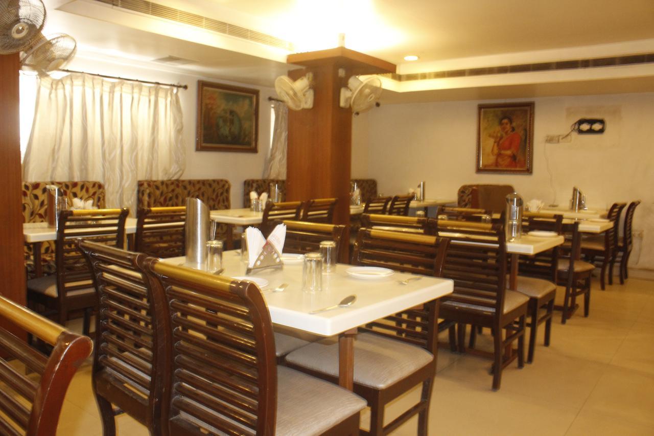 Hotel Chandra'S Visakhapatnam Dış mekan fotoğraf
